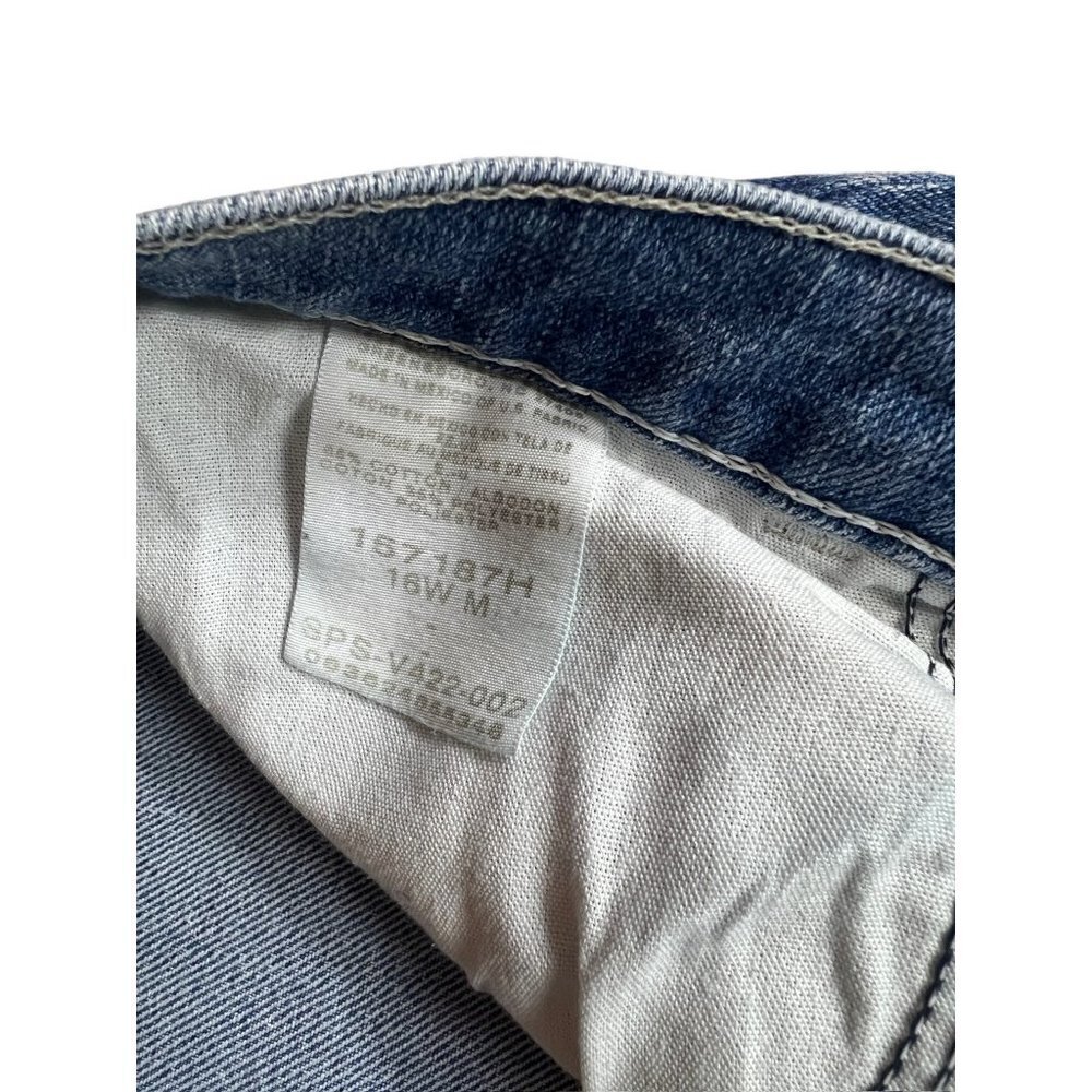 Riders Women's Straight Leg Blue Jeans - Picture 3 of 7
